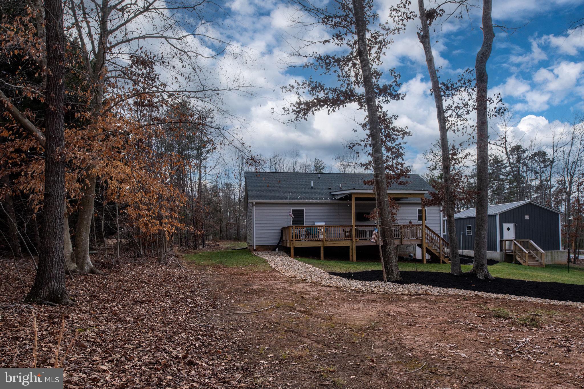 115 Madaline Ln