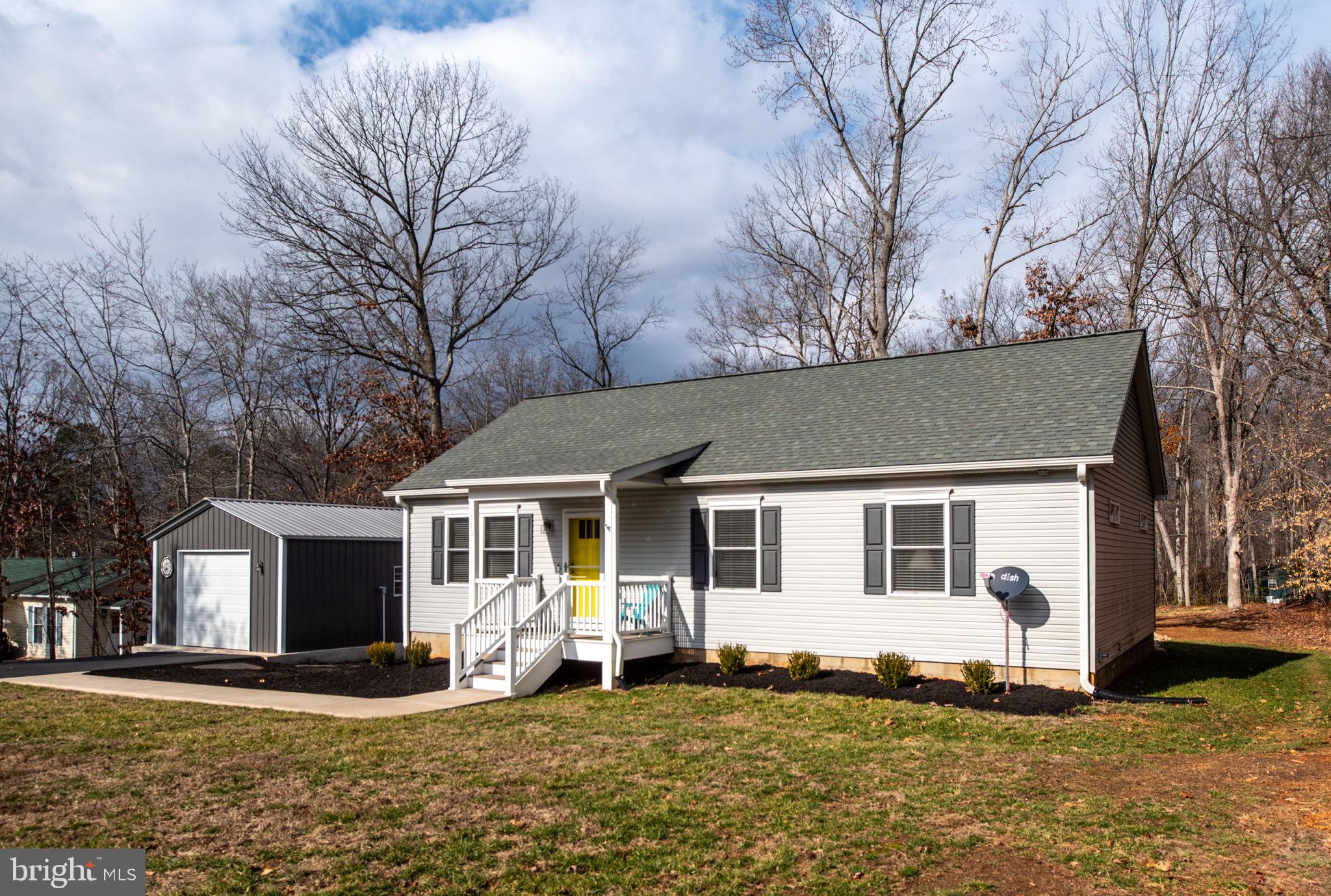 115 Madaline Ln