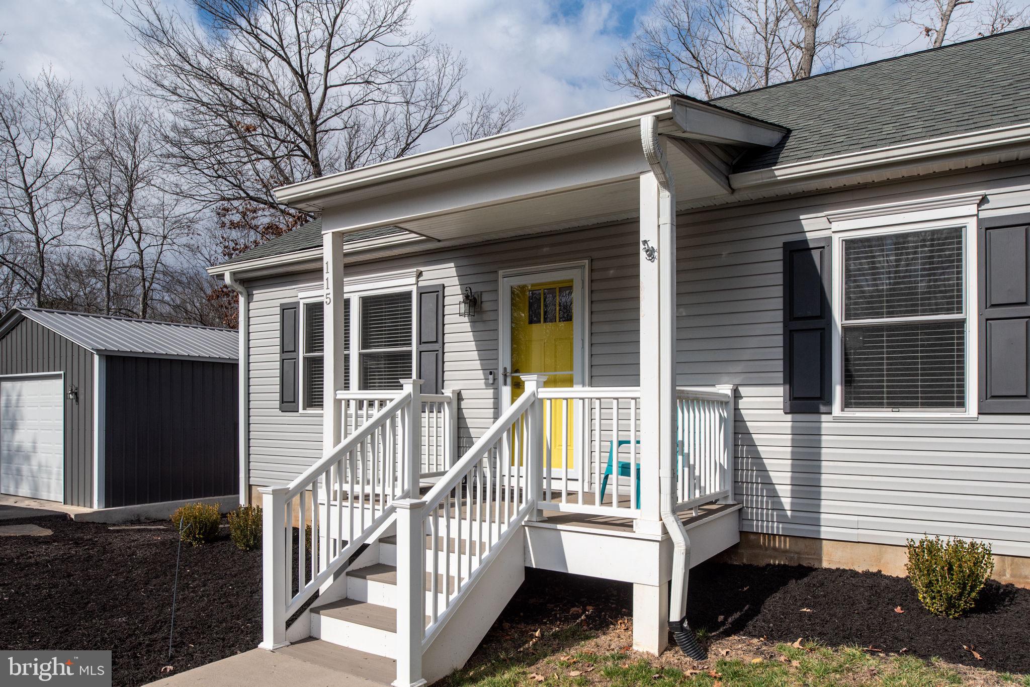 115 Madaline Ln