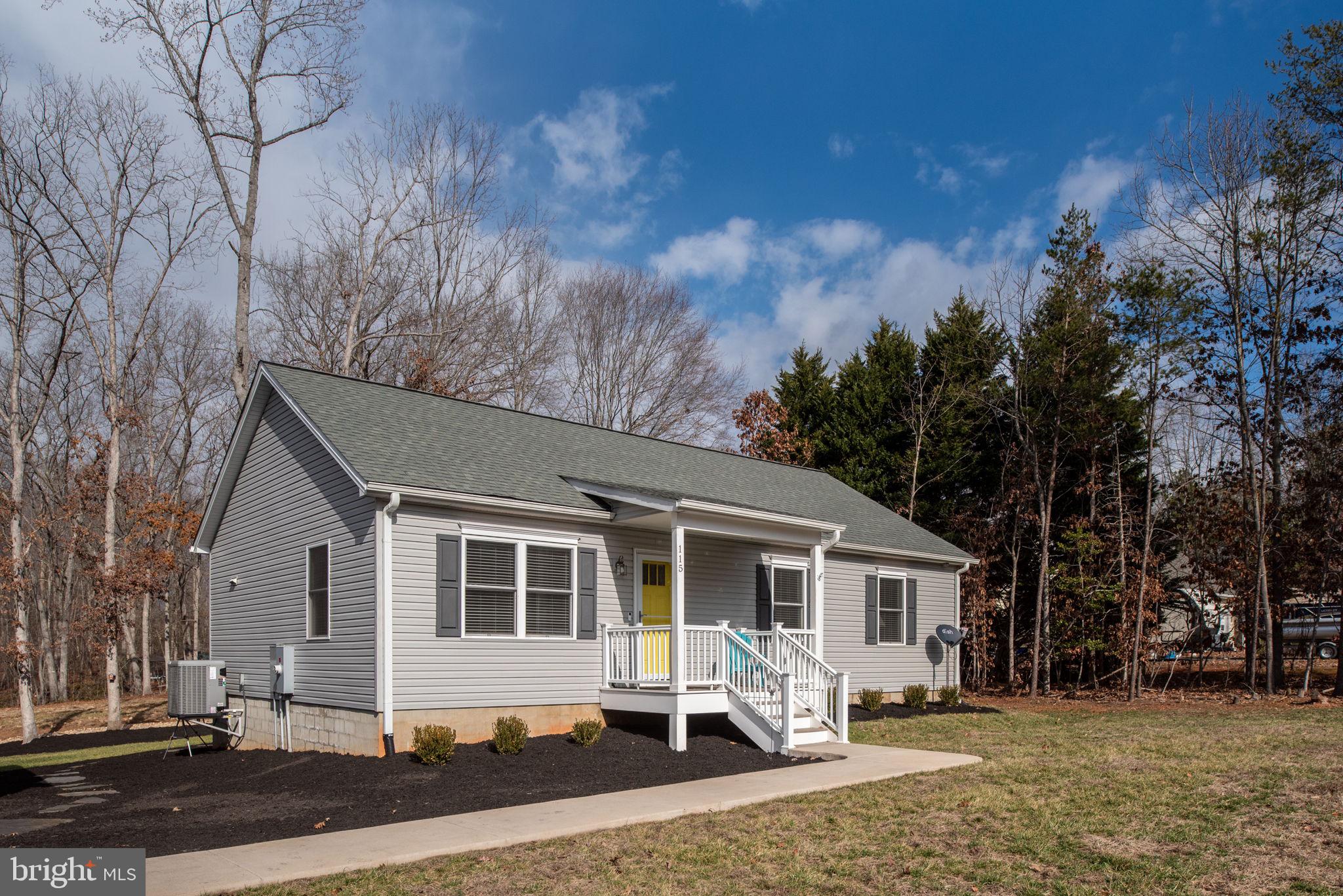 115 Madaline Ln