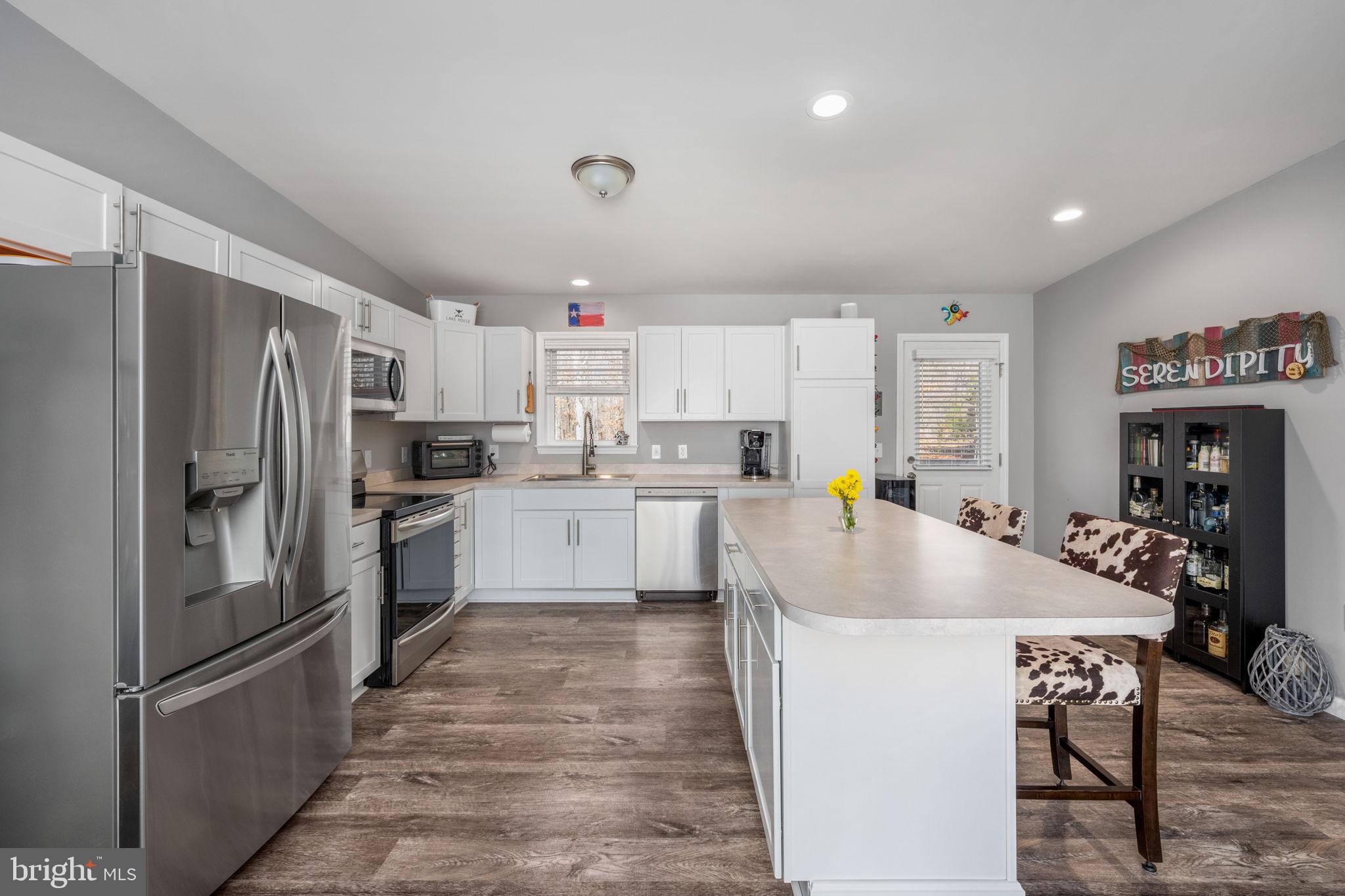 115 Madaline Ln