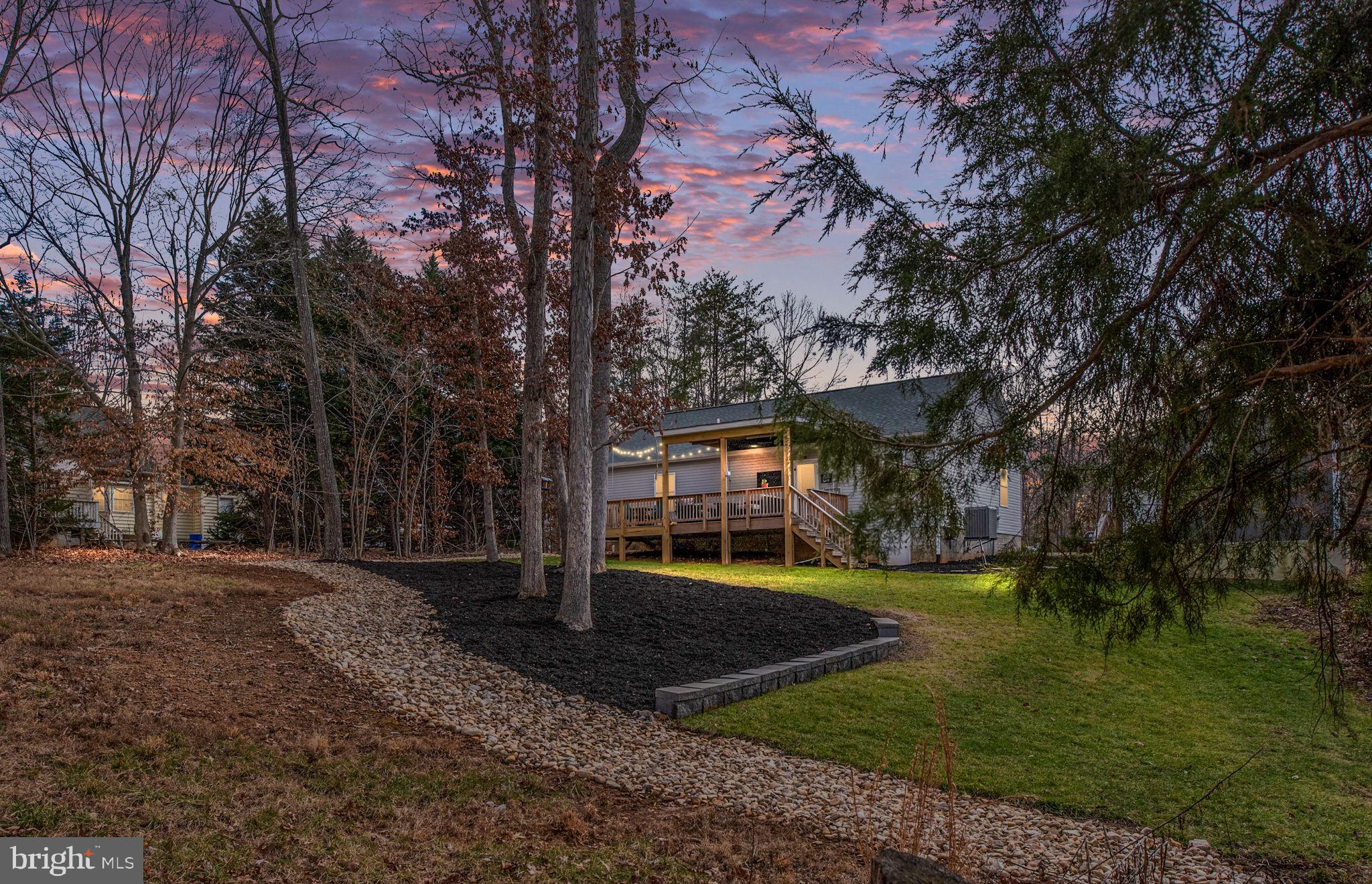 115 Madaline Ln