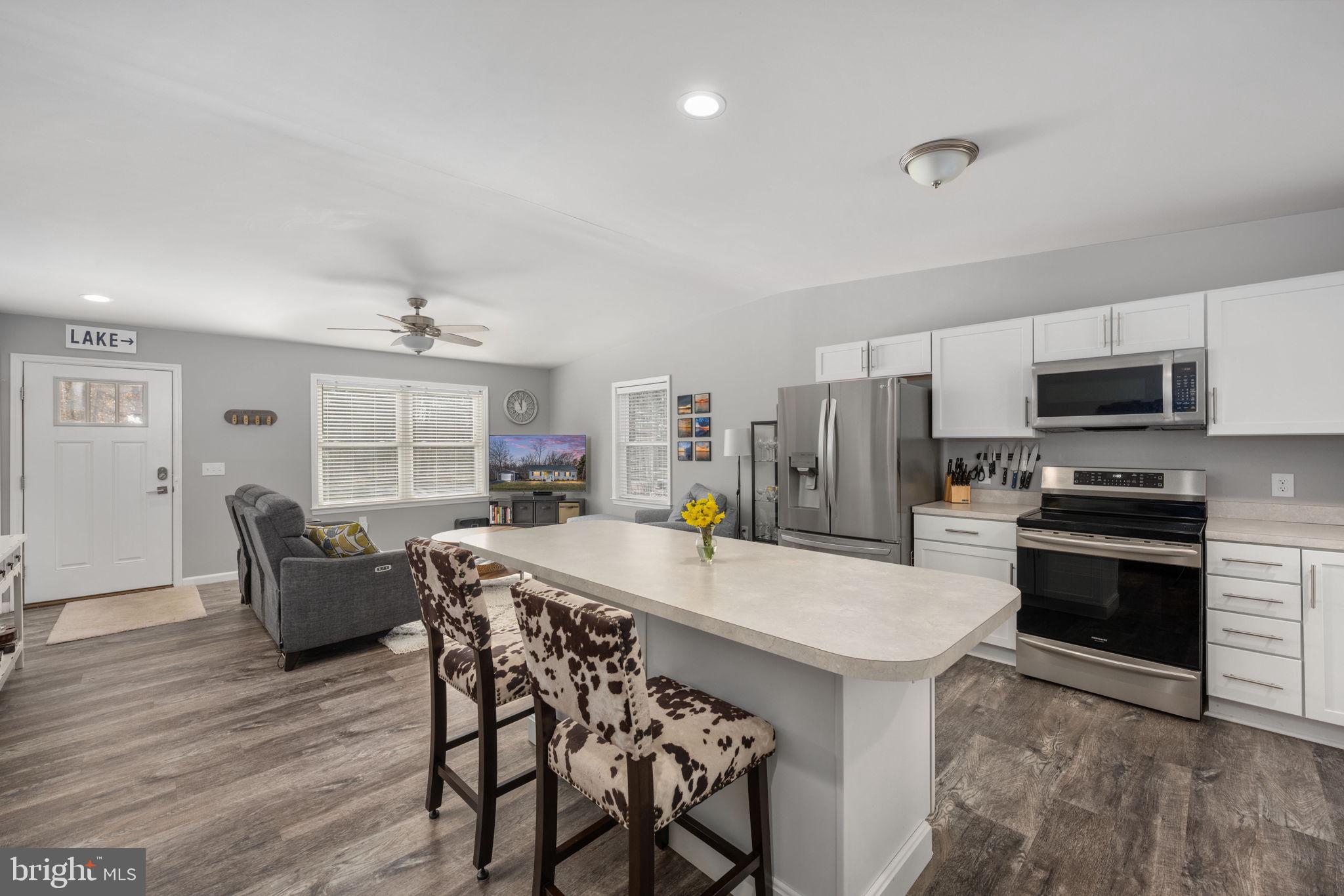 115 Madaline Ln