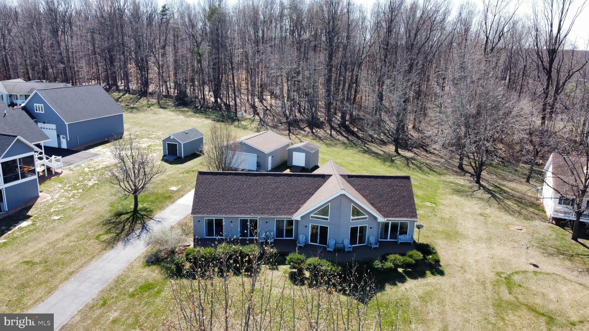 499 Seclusion Shores Dr