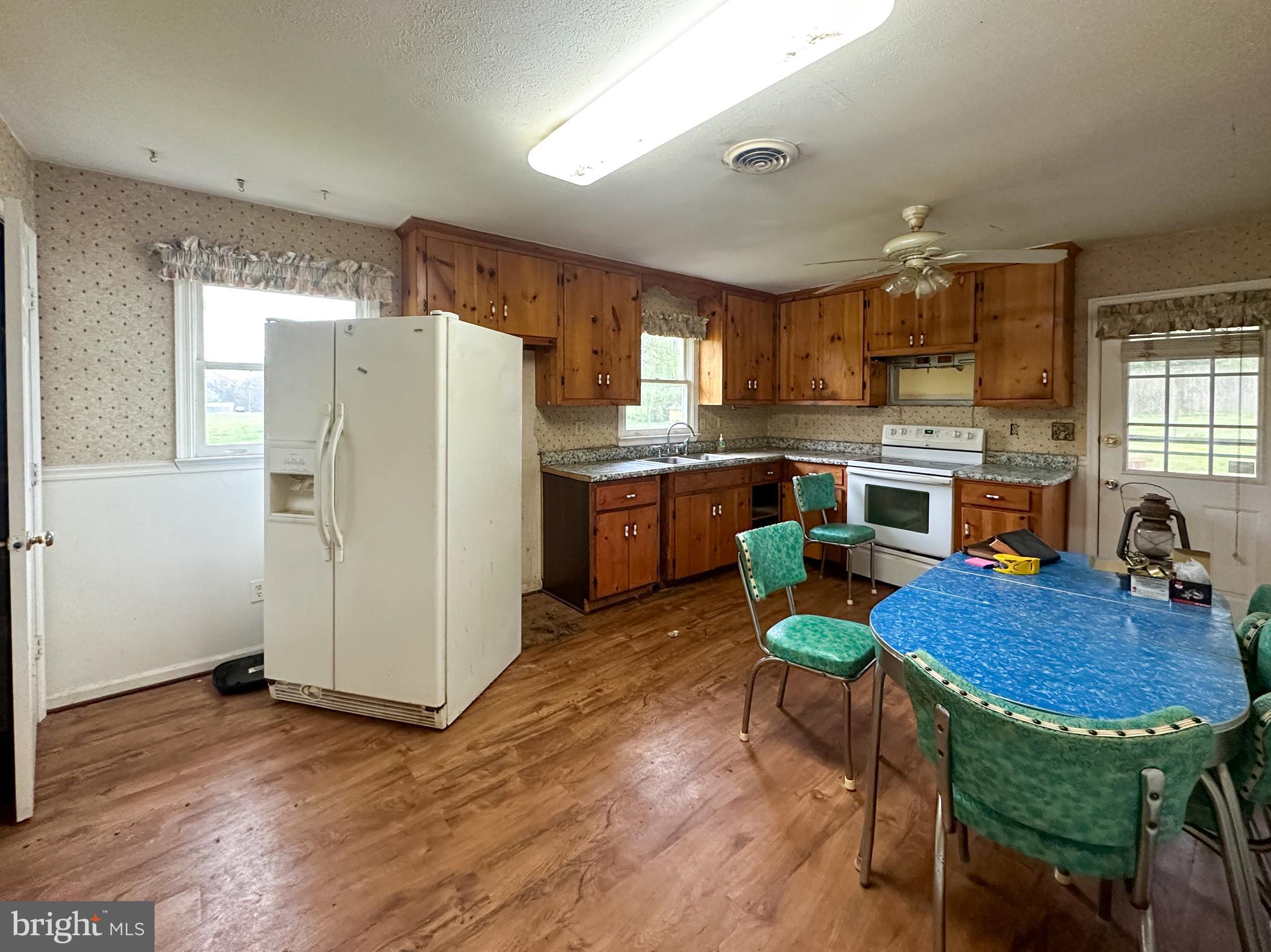 1404 Jefferson Hwy