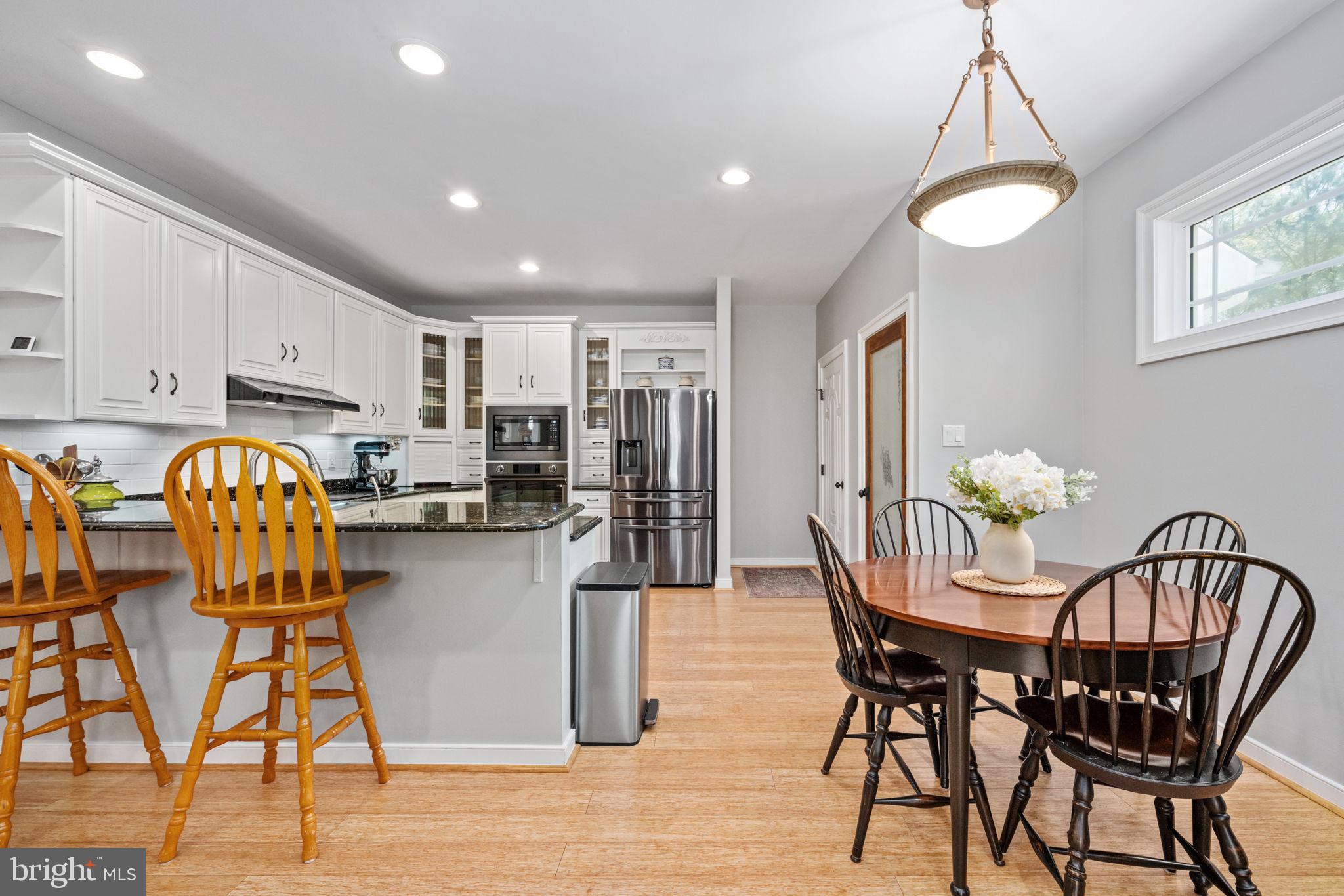 359 Lake Forest Dr