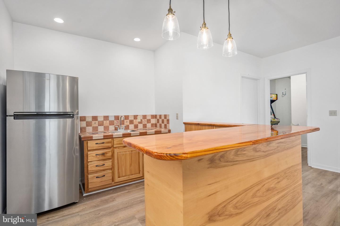 90 Pleasants View Pt