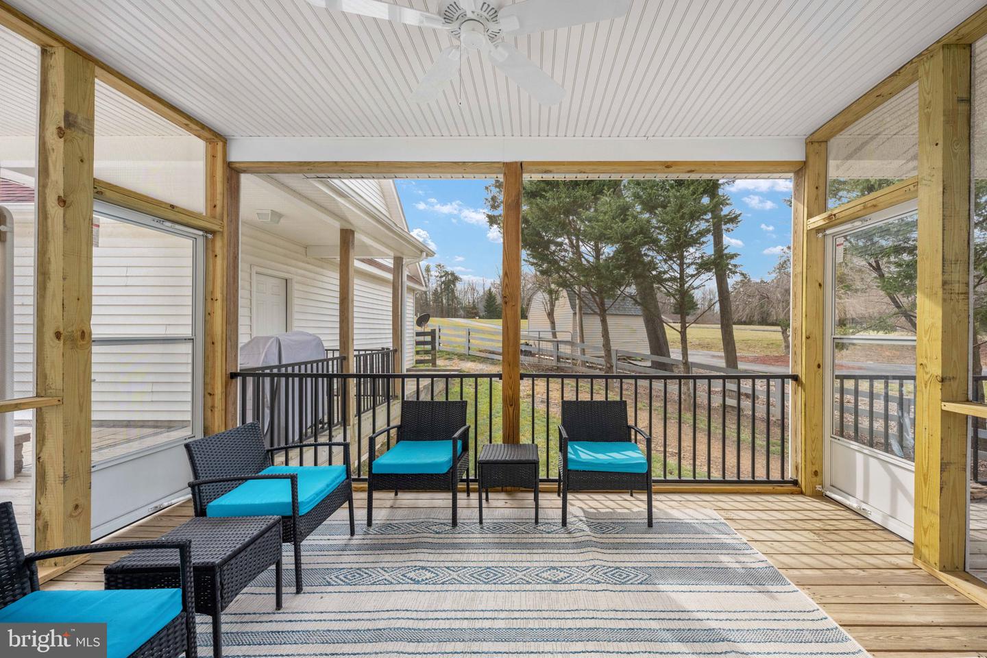 90 Pleasants View Pt