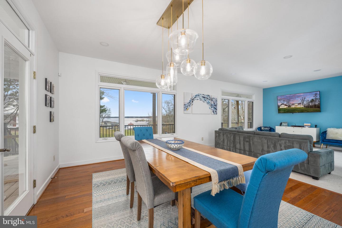 90 Pleasants View Pt