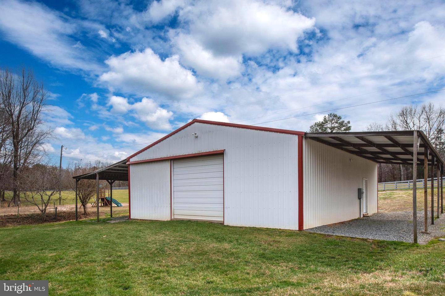 90 Pleasants View Pt