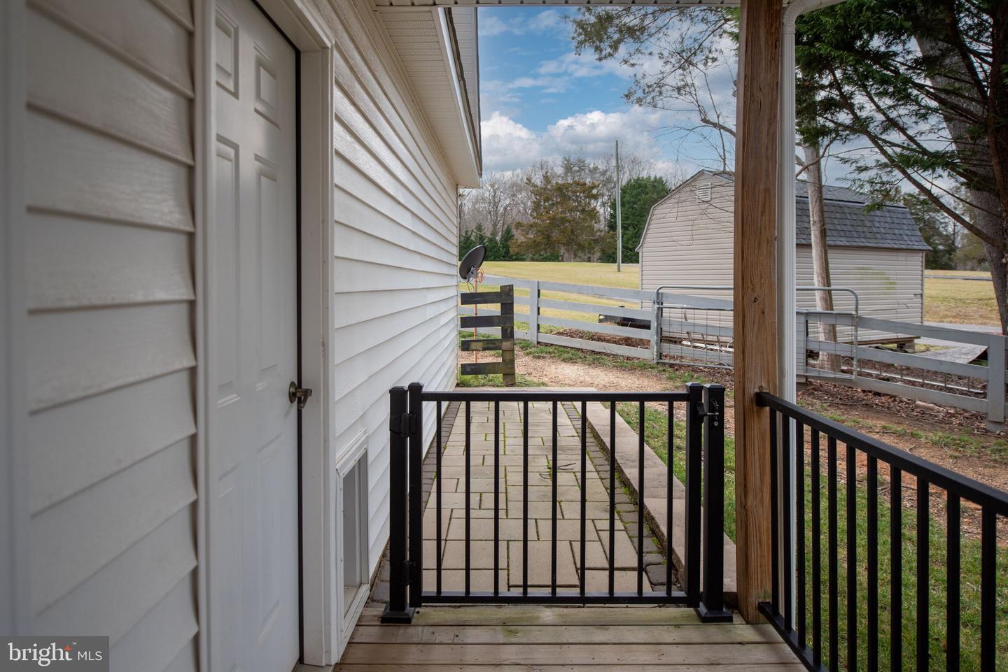 90 Pleasants View Pt