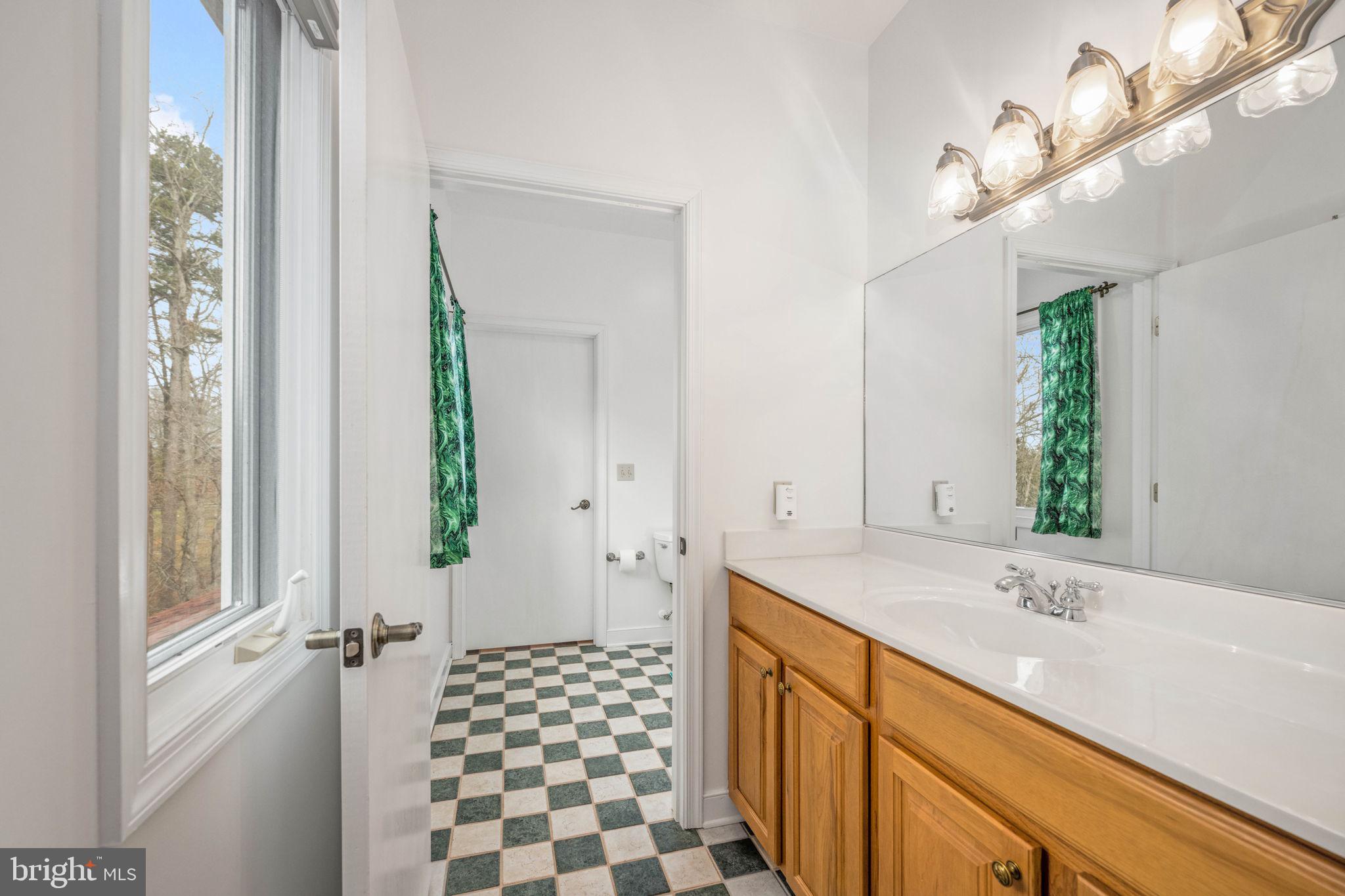 90 Pleasants View Pt
