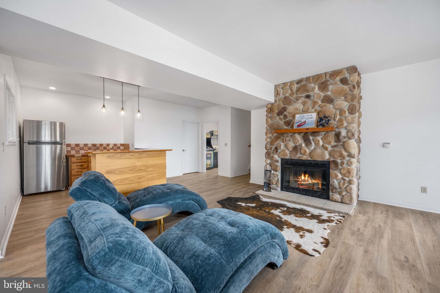 90 Pleasants View Pt