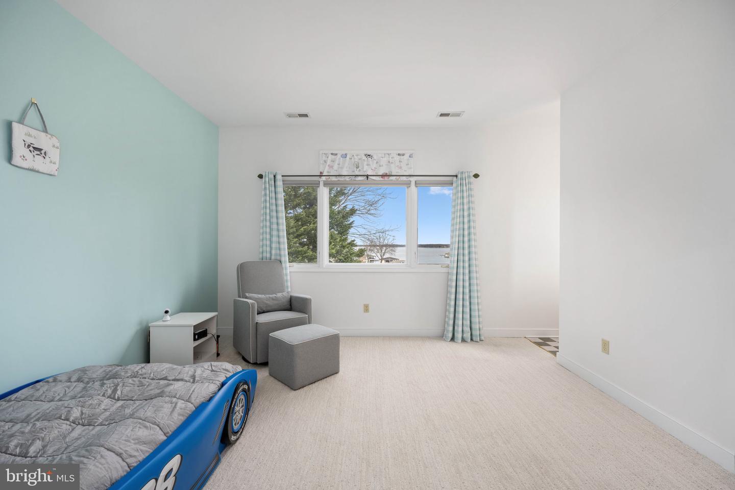 90 Pleasants View Pt