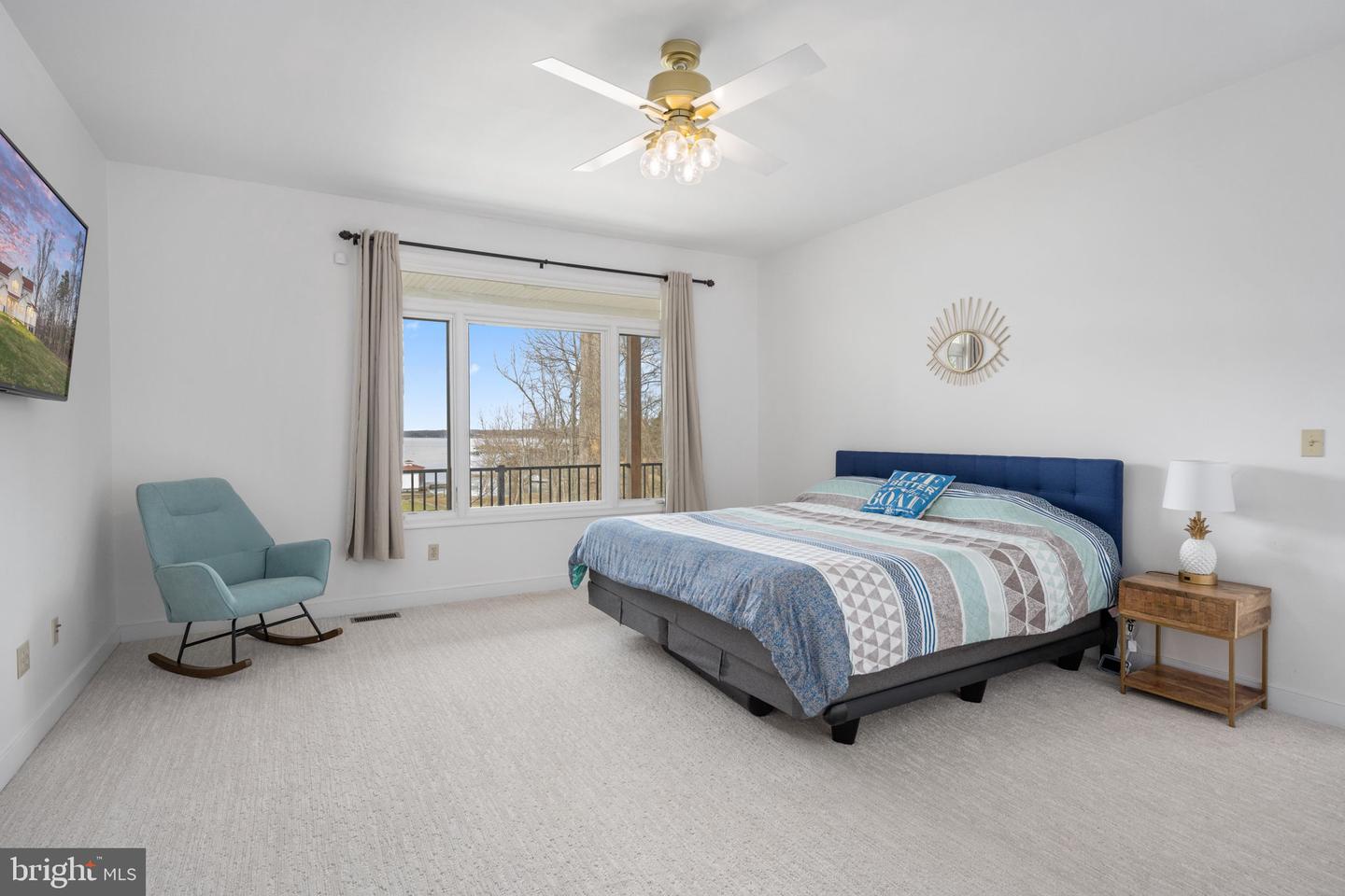 90 Pleasants View Pt