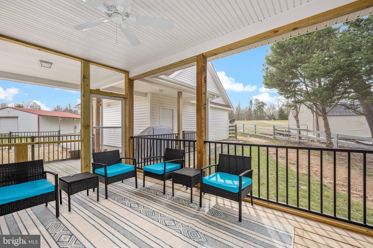 90 Pleasants View Pt