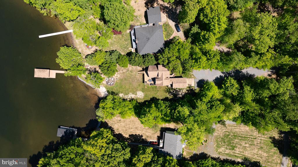 95 Cooke Ln