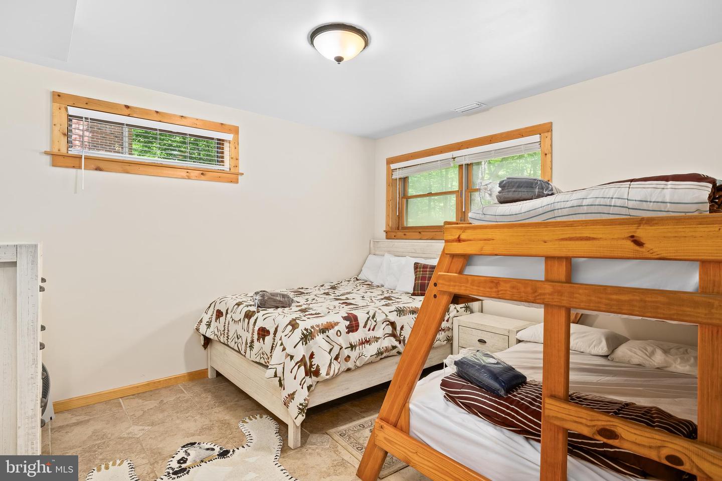 95 Cooke Ln