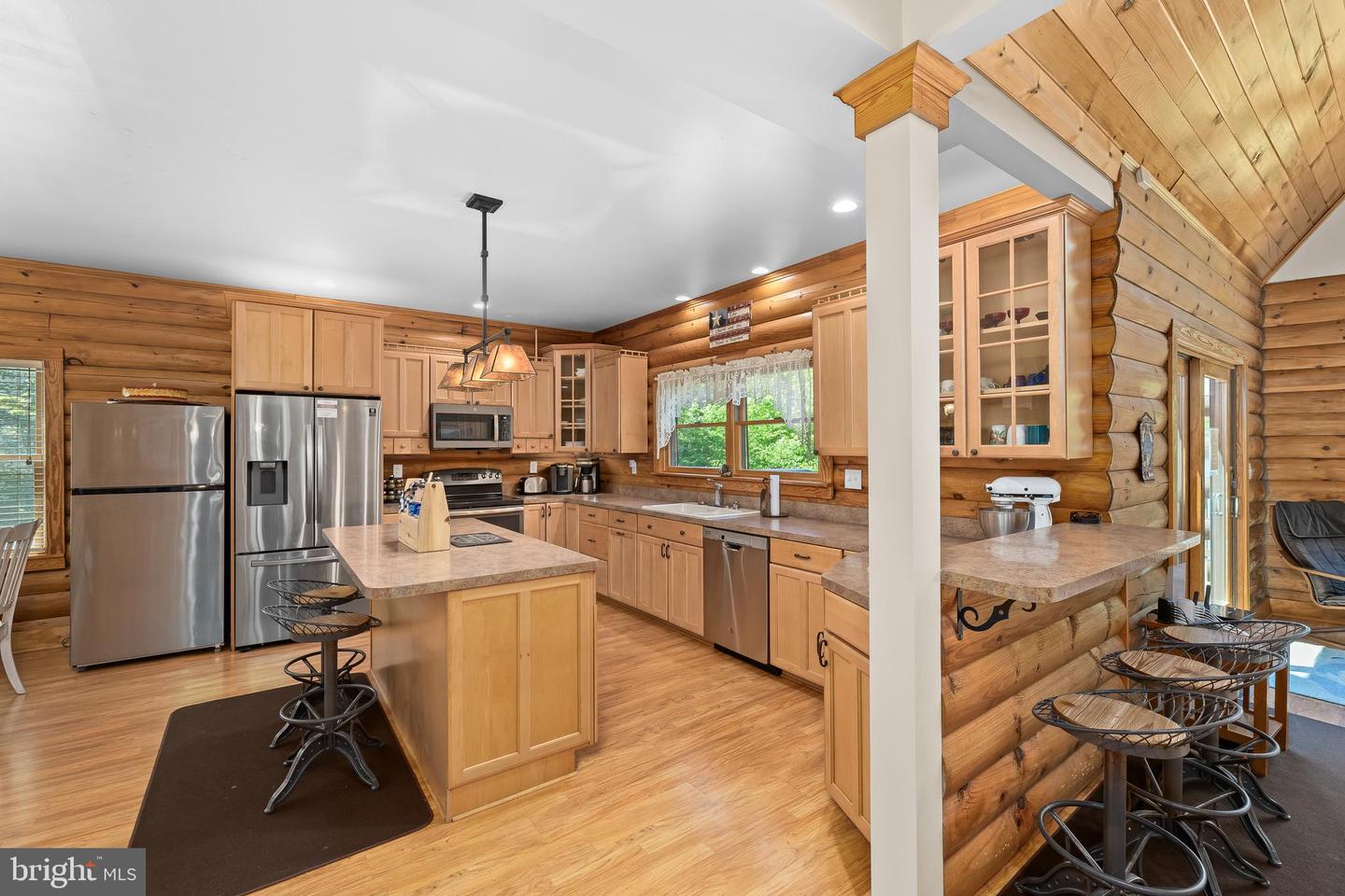95 Cooke Ln
