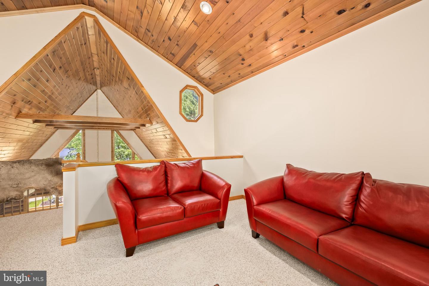 95 Cooke Ln