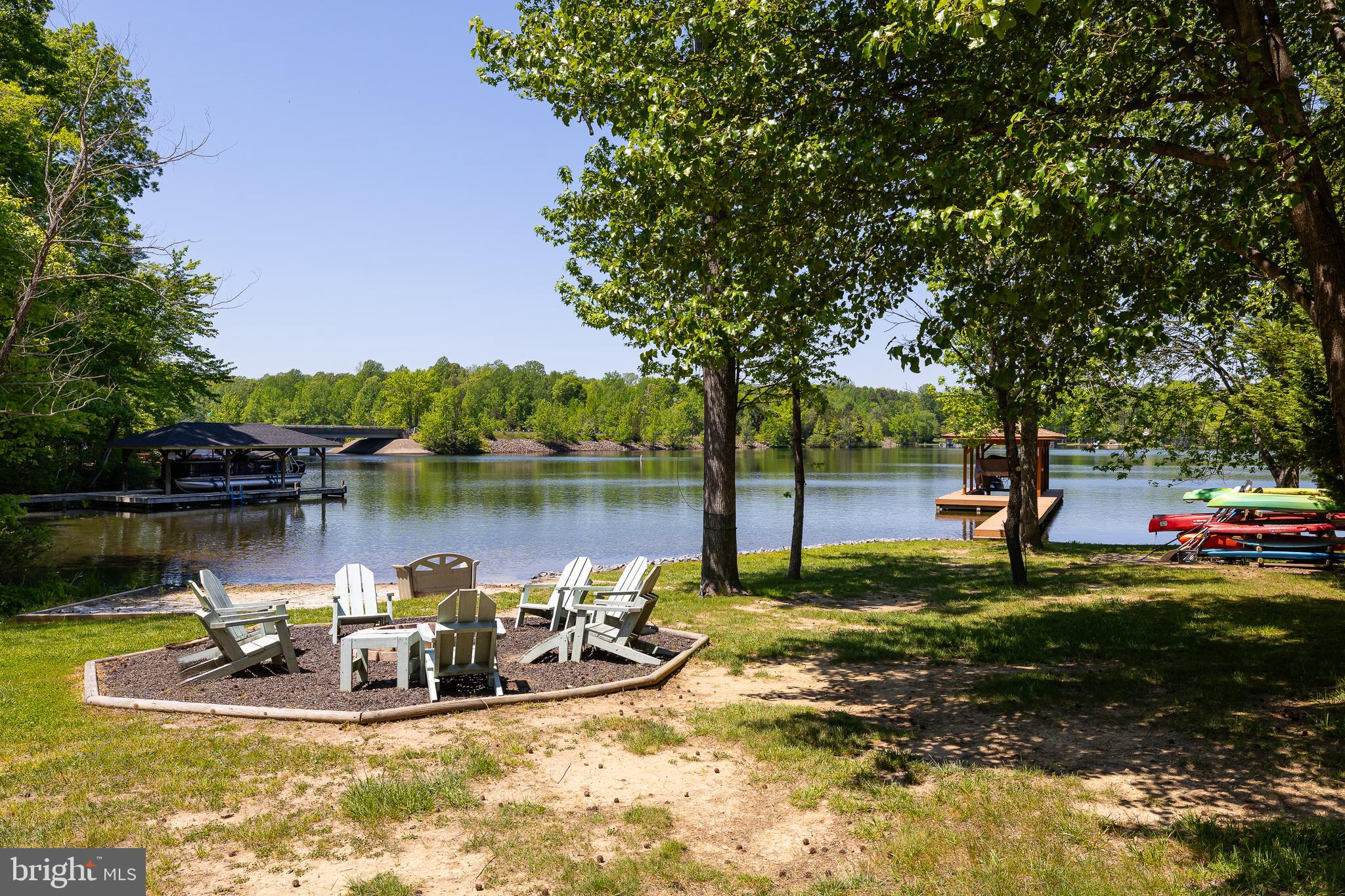 95 Cooke Ln