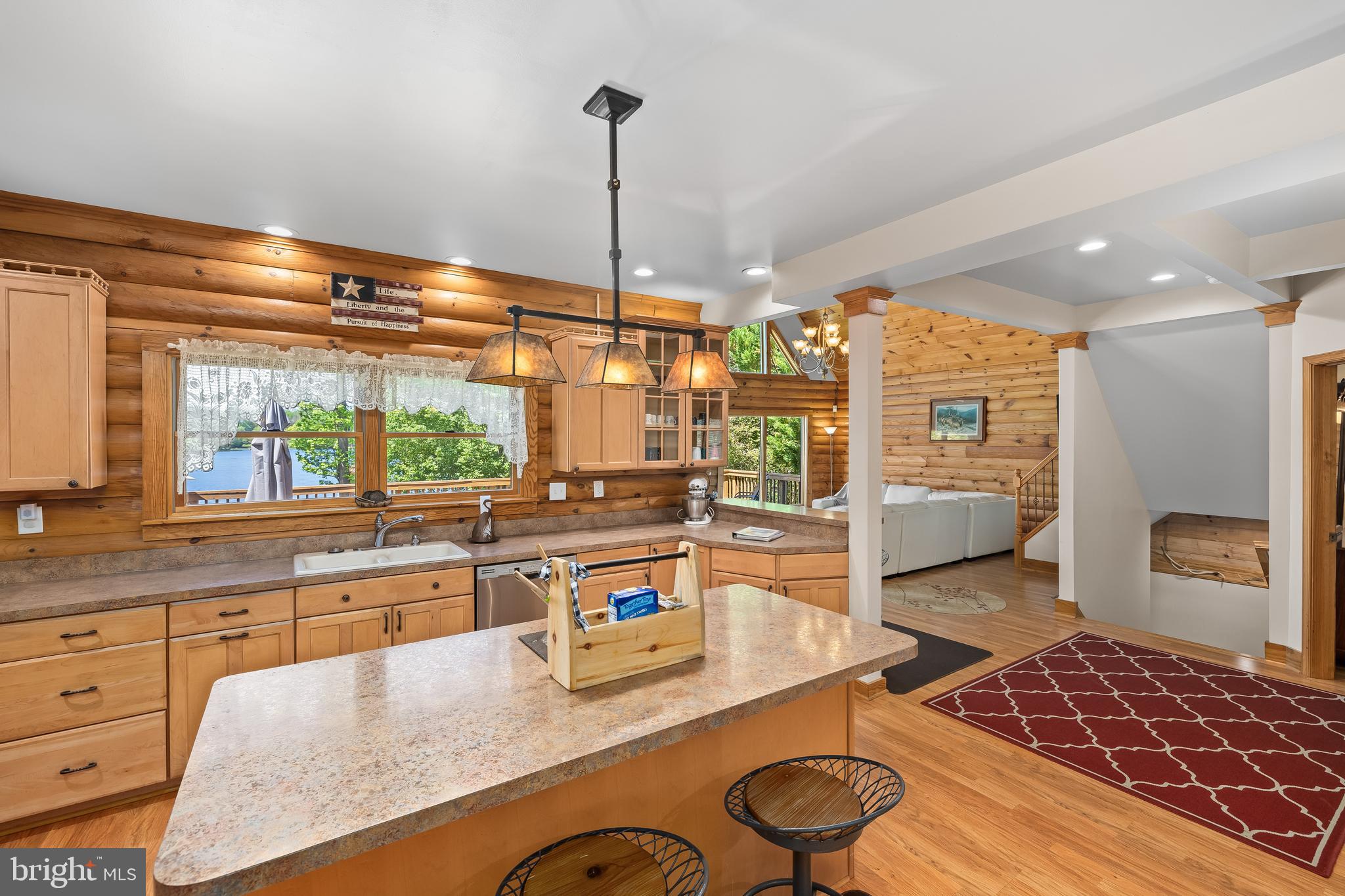 95 Cooke Ln