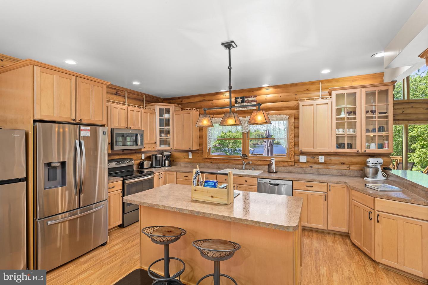 95 Cooke Ln