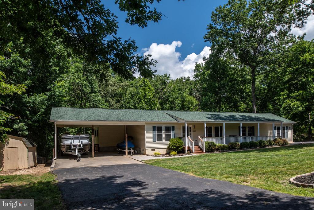 91 Madeline Ln