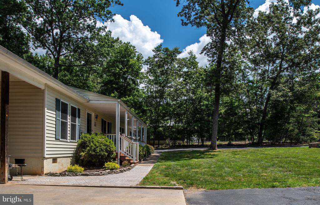 91 Madeline Ln