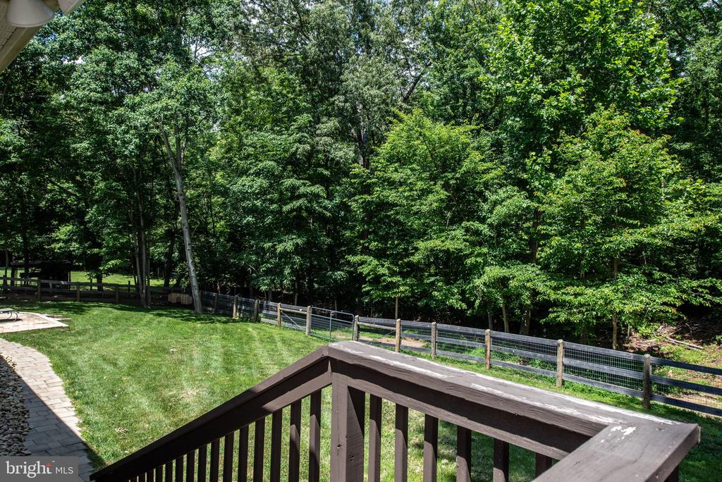 91 Madeline Ln