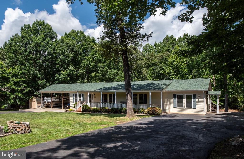 91 Madeline Ln