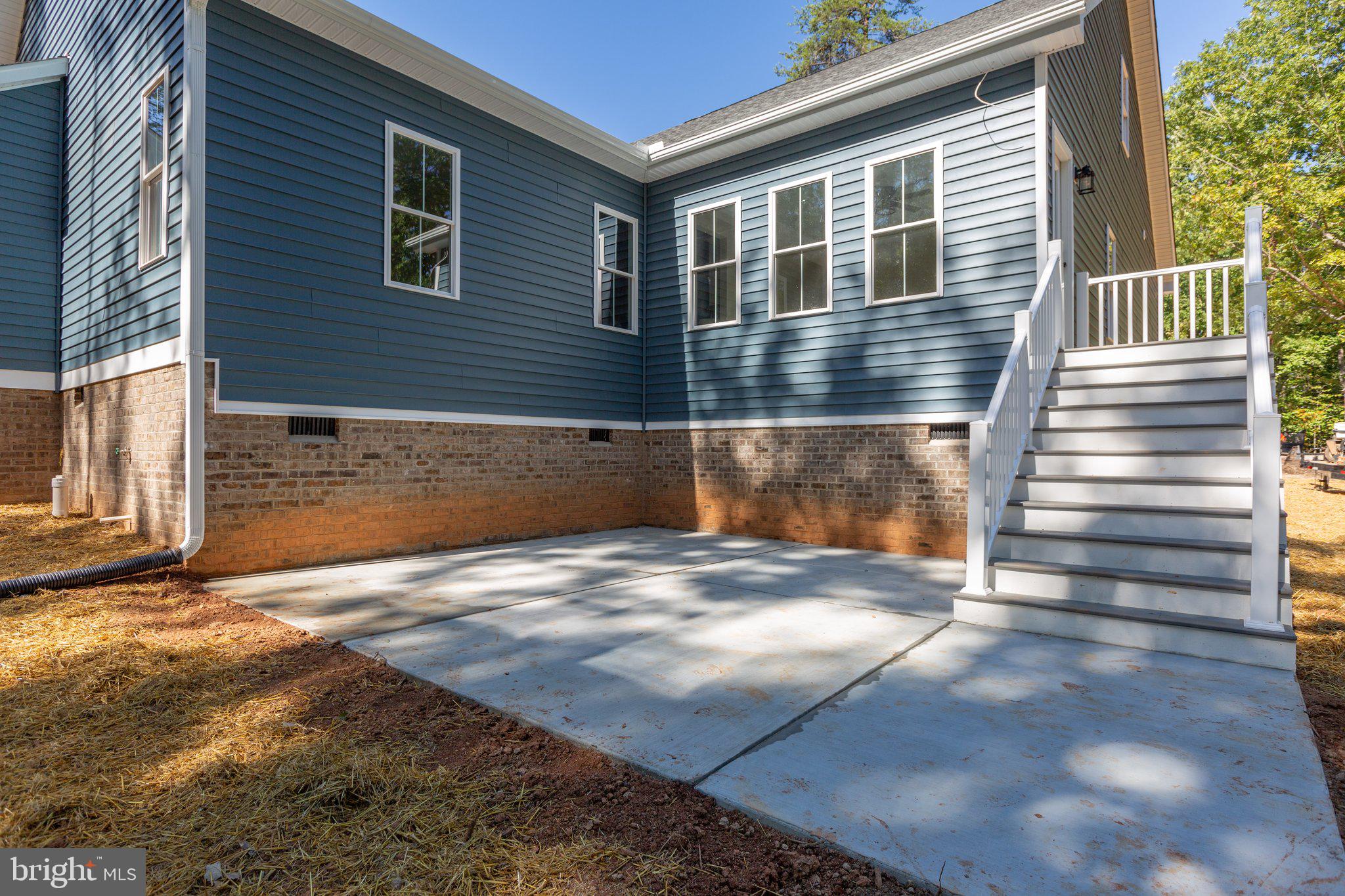 190 Madeline Ln