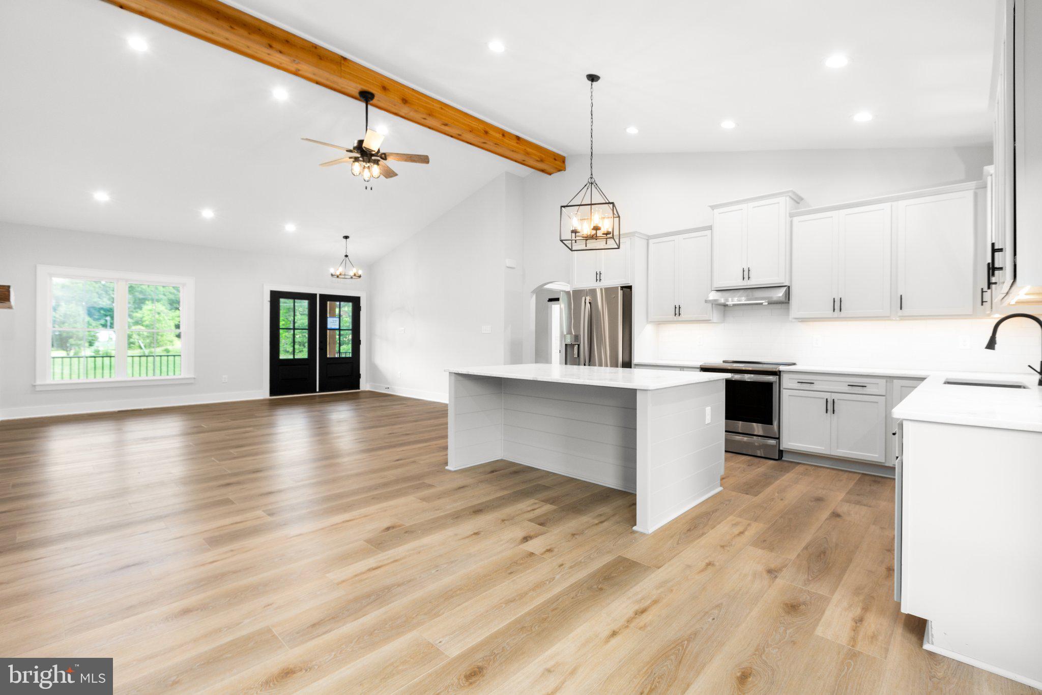 190 Madeline Ln