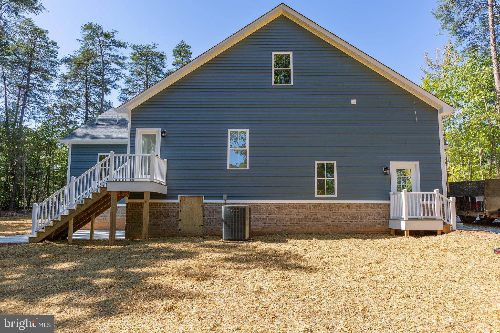 190 Madeline Ln