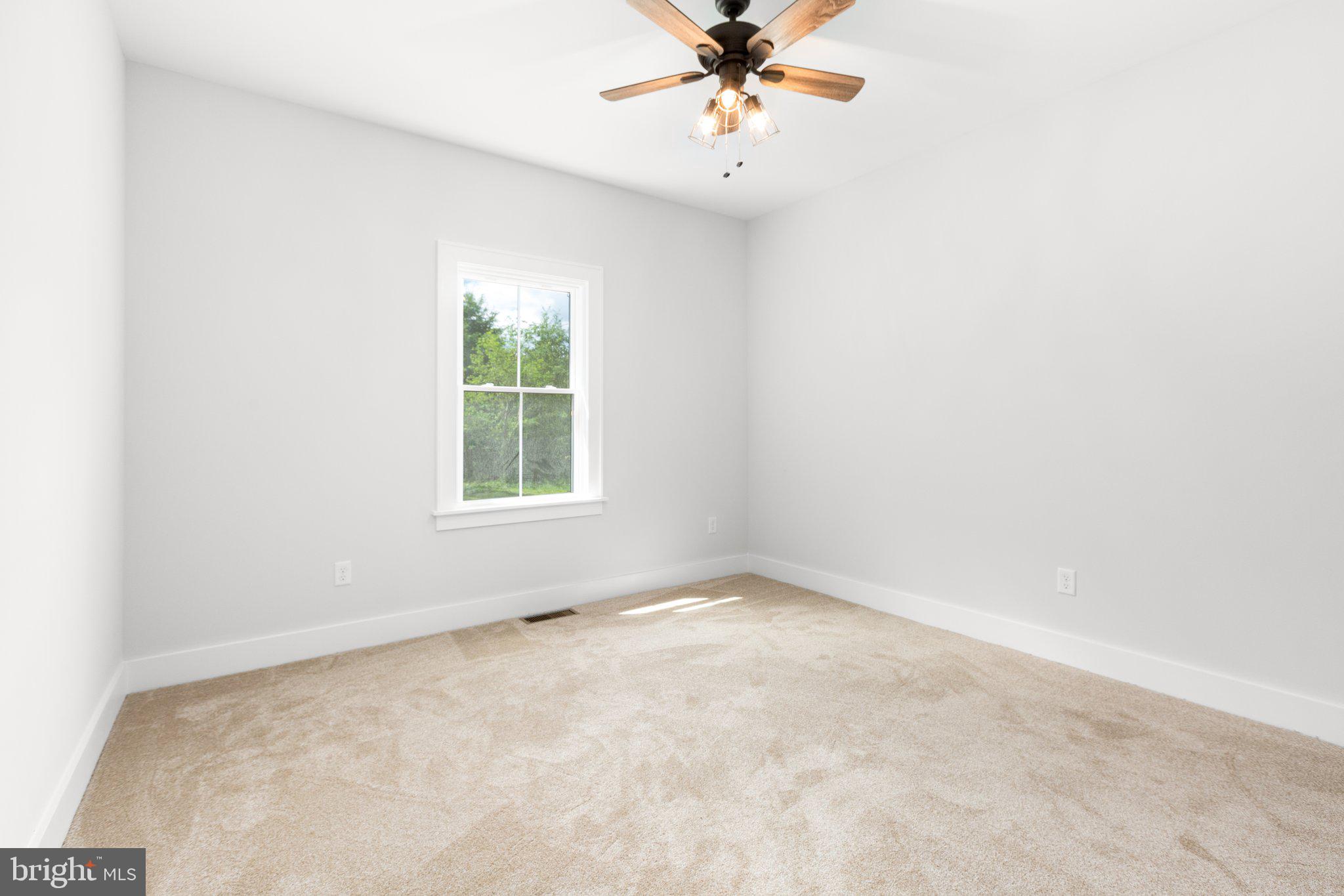 190 Madeline Ln