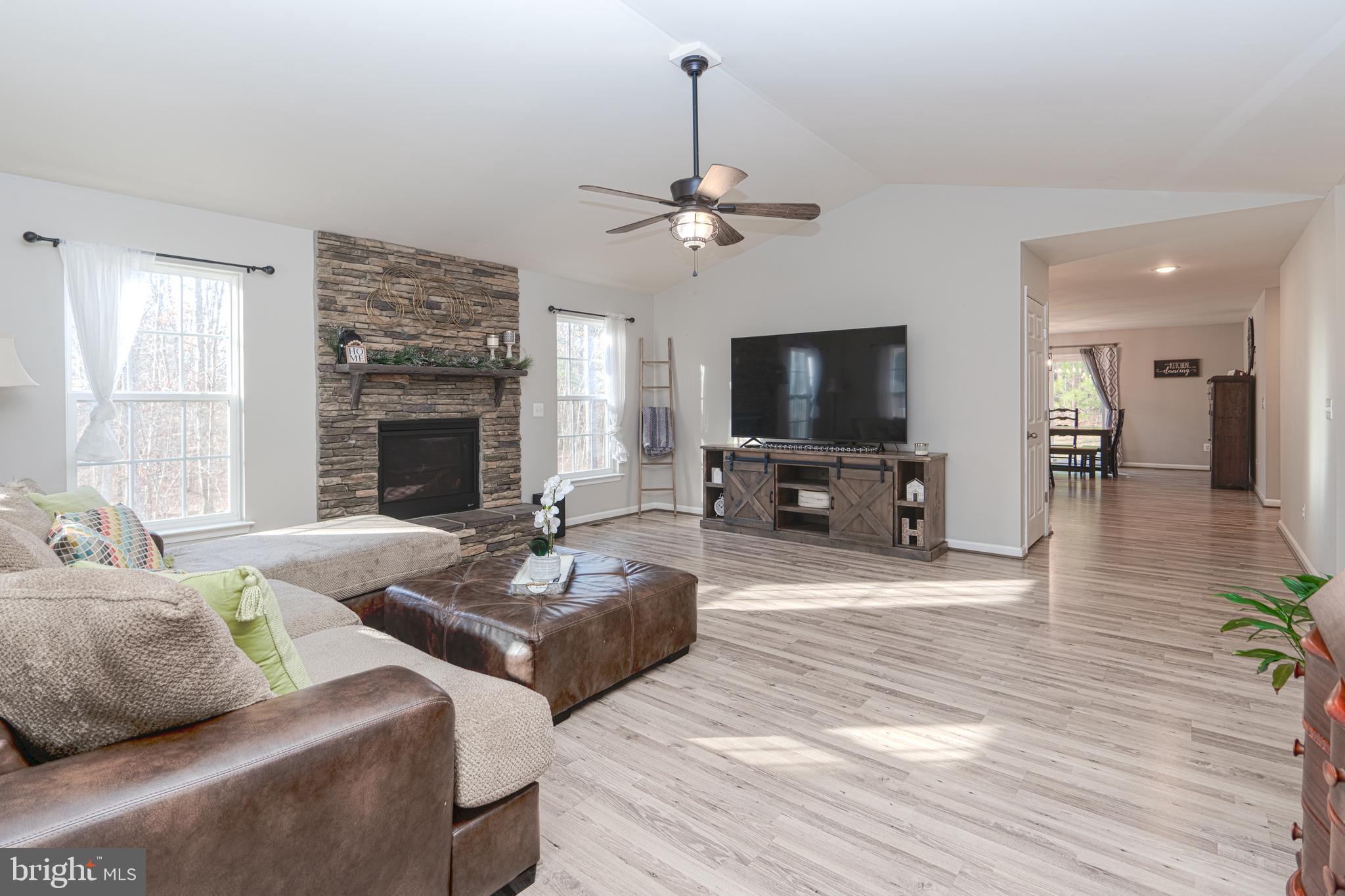 355 Pinehurst Dr