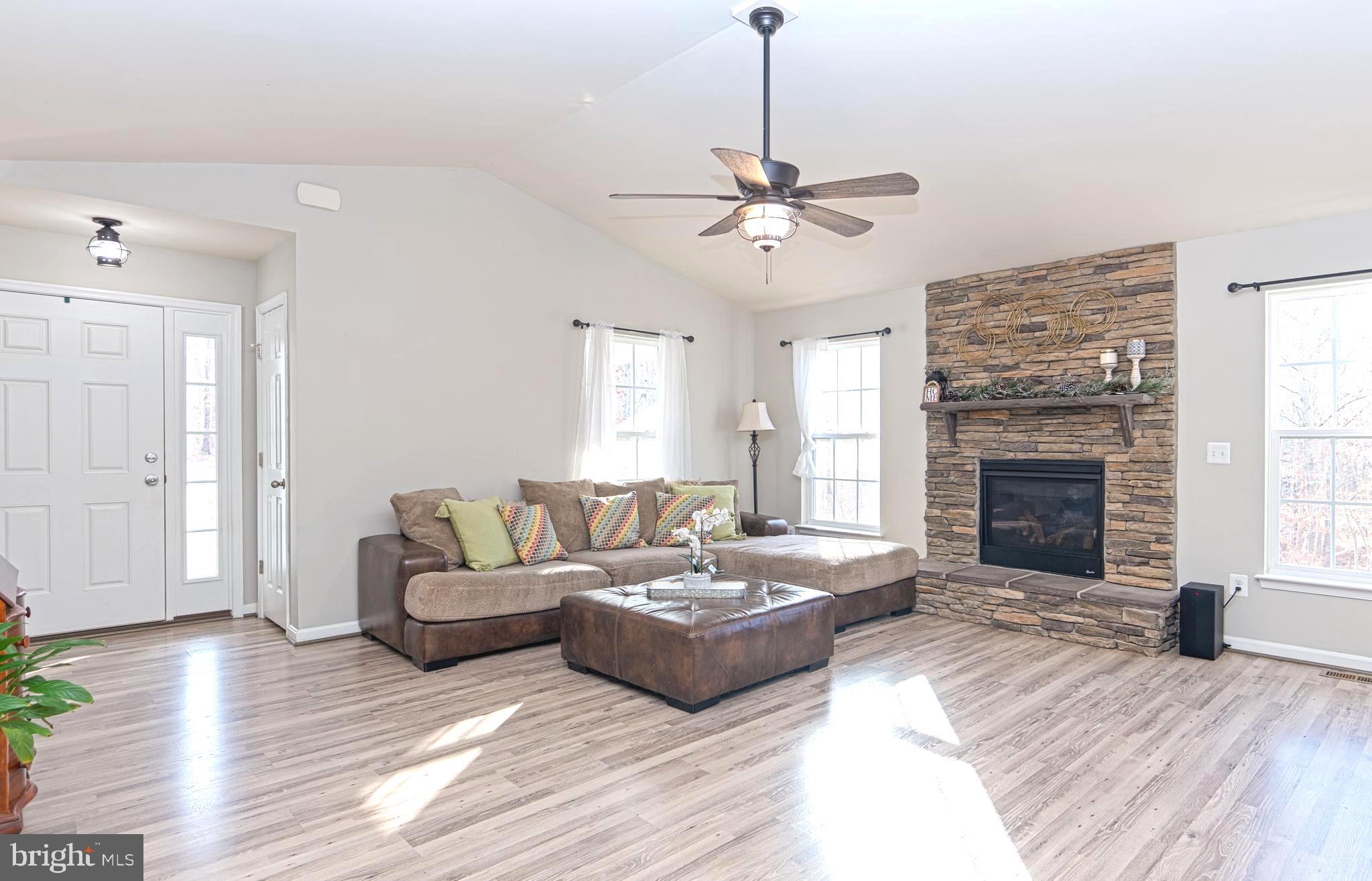 355 Pinehurst Dr