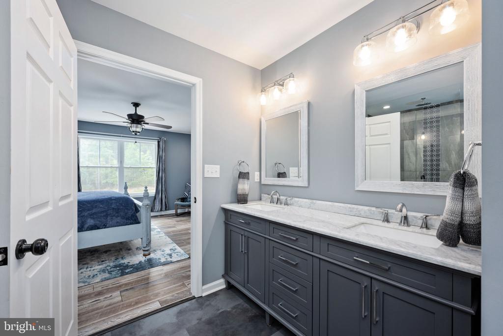 367 Pinehurst