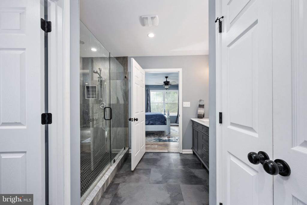 367 Pinehurst