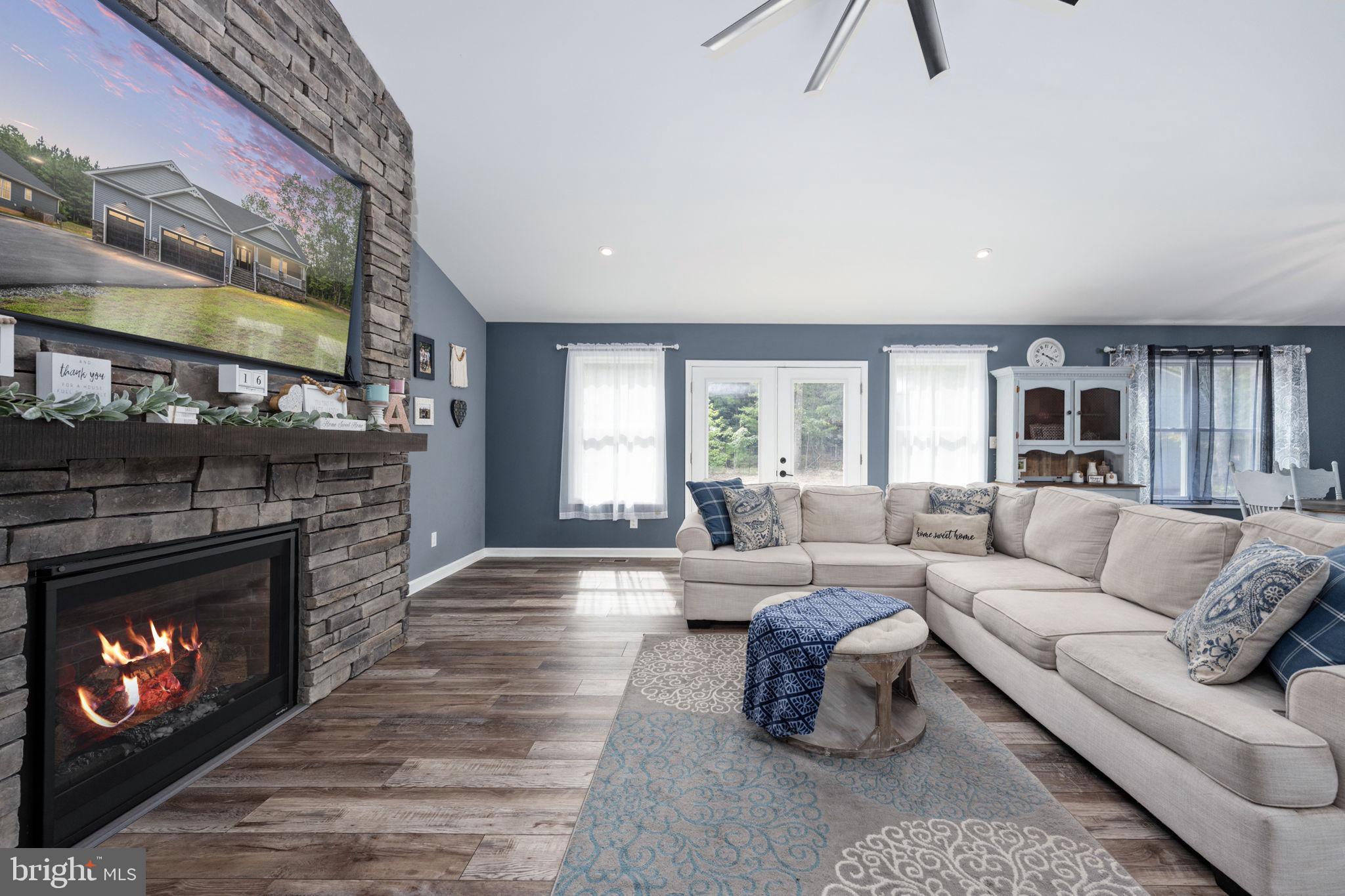 367 Pinehurst