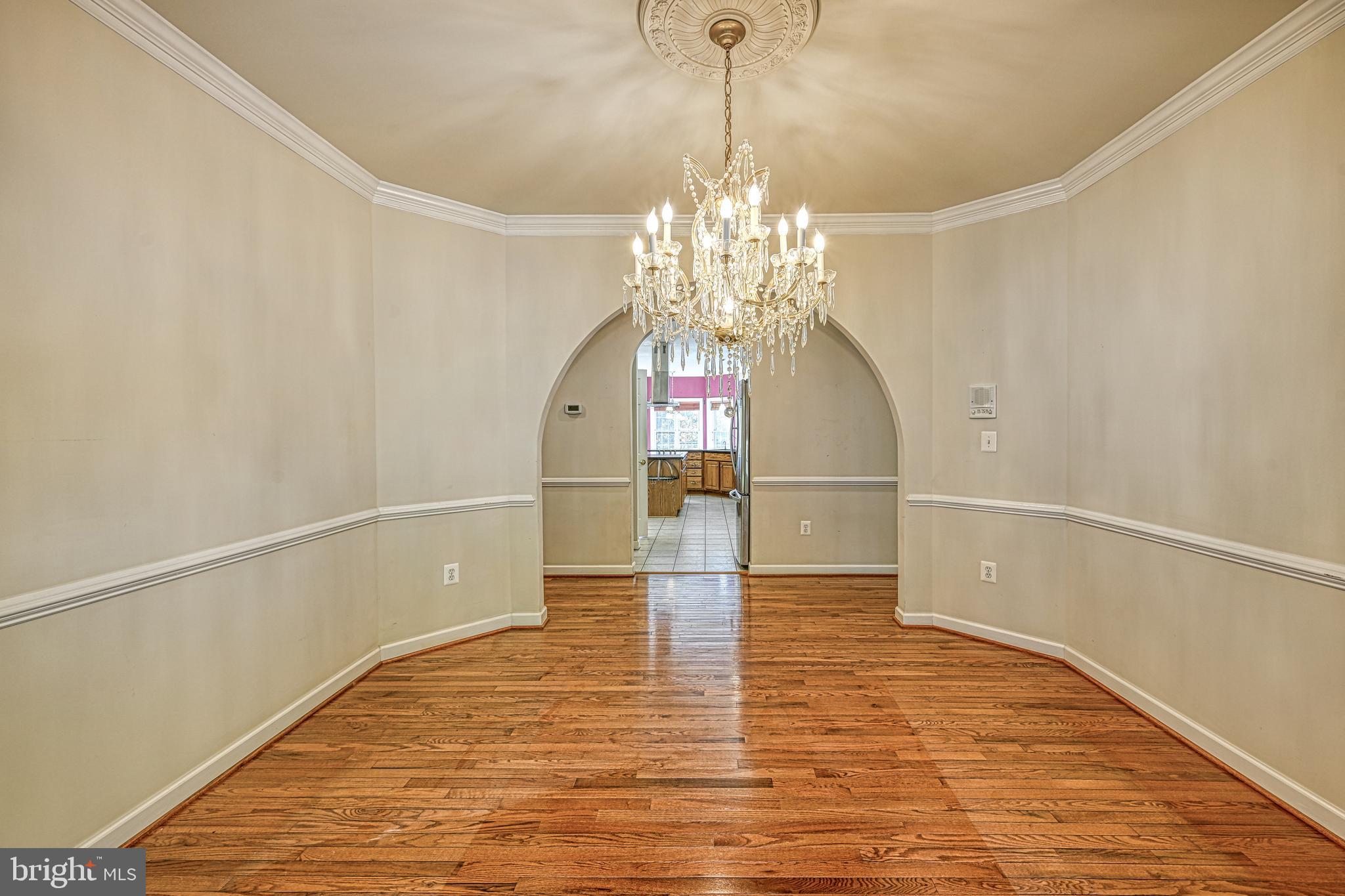 401 Laurelwood Dr