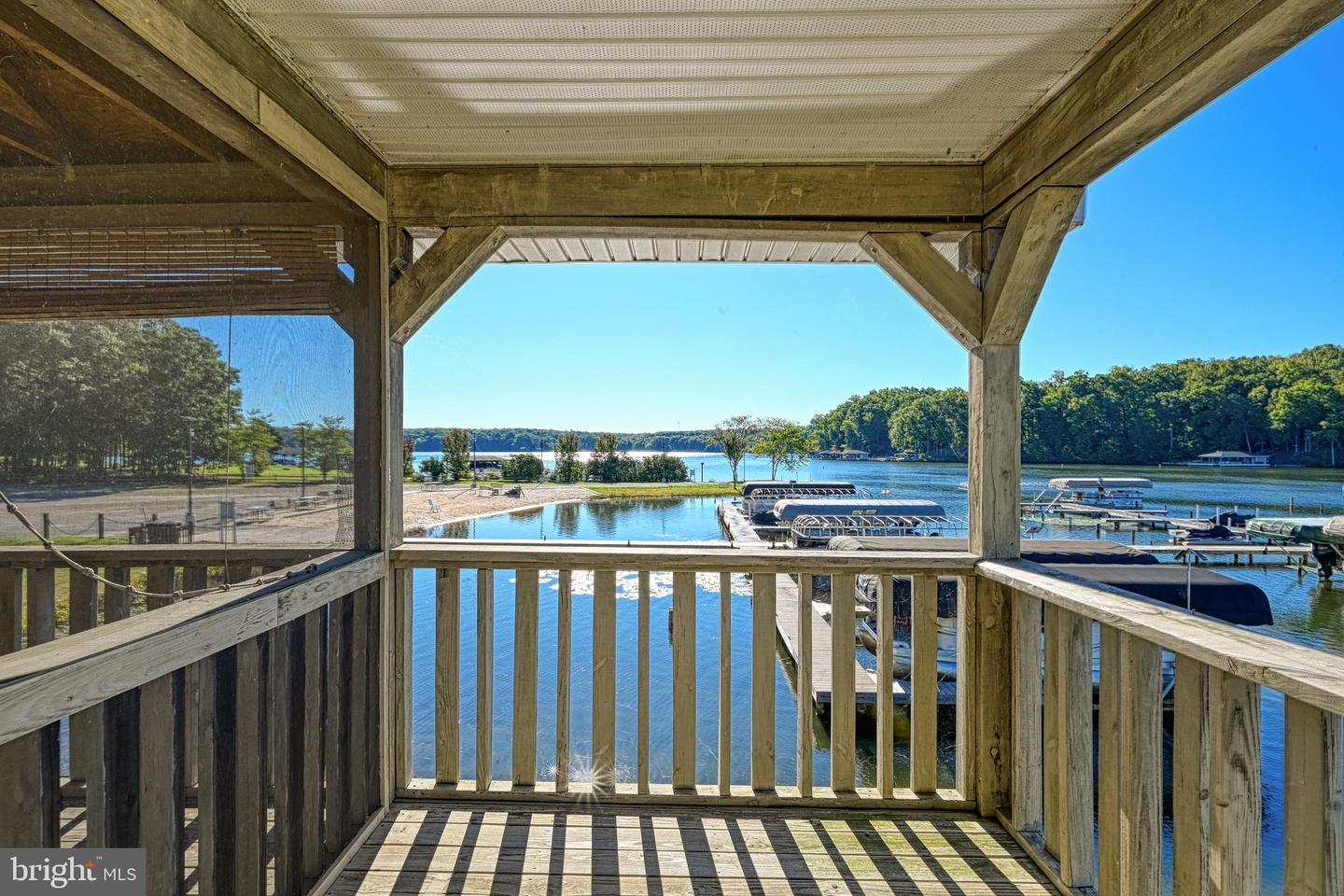 401 Laurelwood Dr