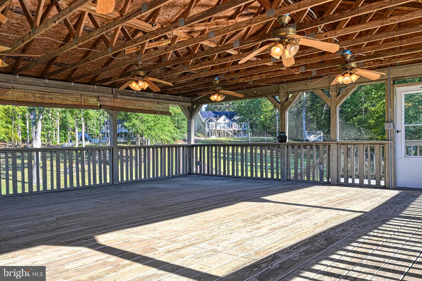 401 Laurelwood Dr