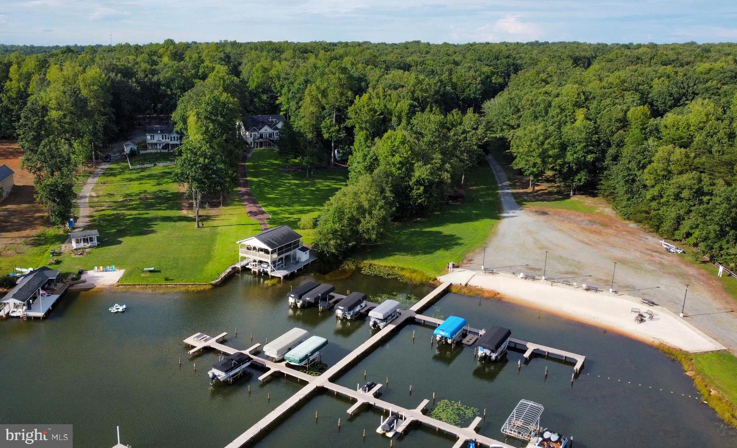 401 Laurelwood Dr