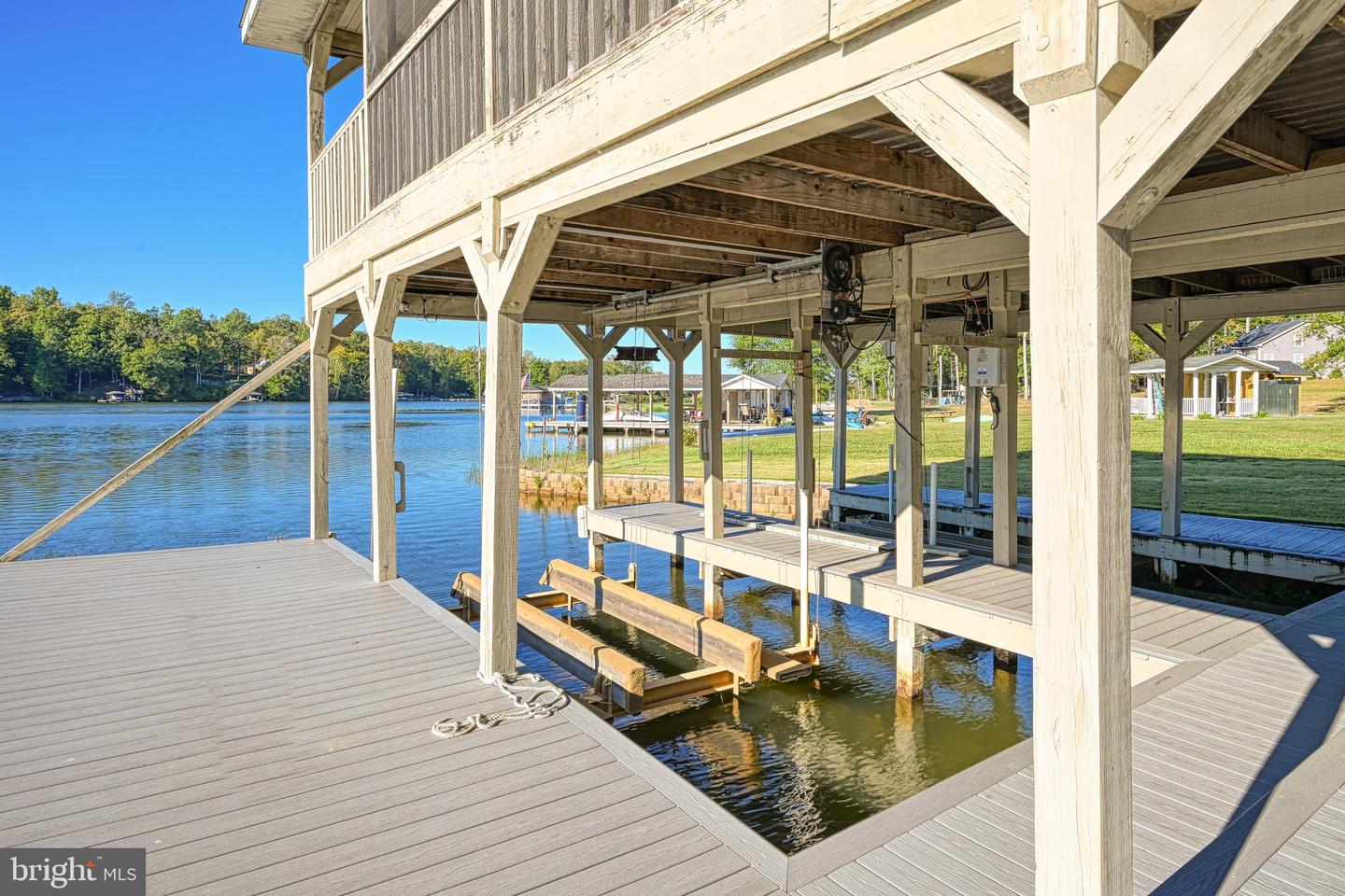 401 Laurelwood Dr