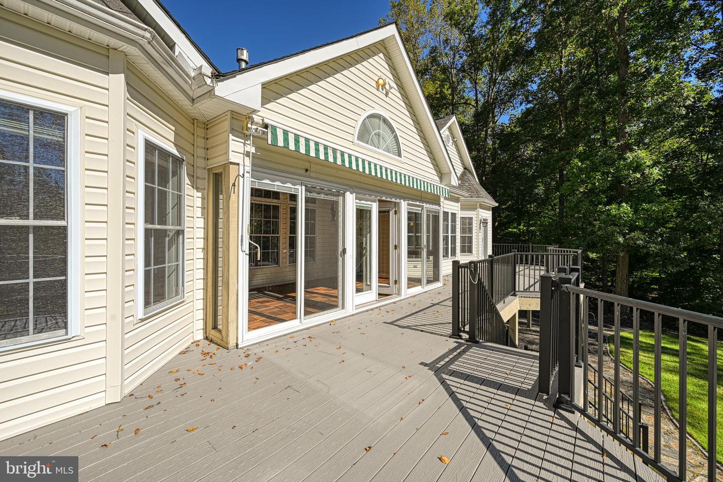 401 Laurelwood Dr