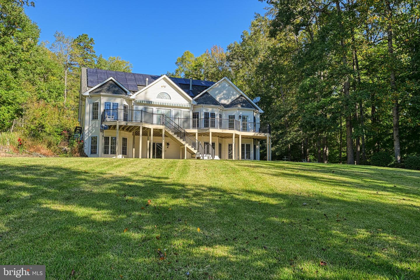 401 Laurelwood Dr