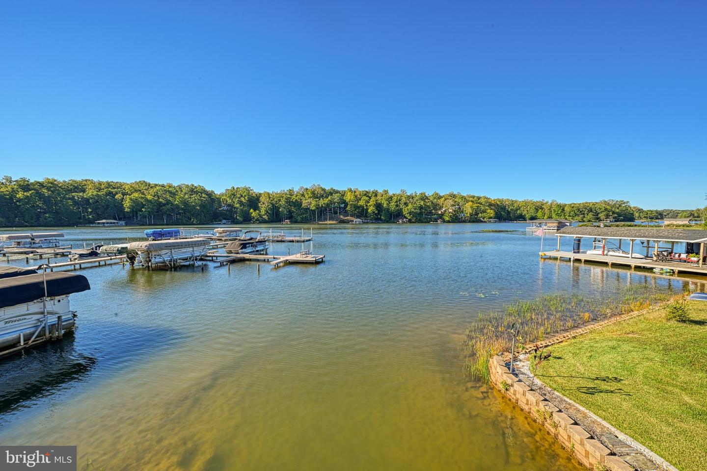 401 Laurelwood Dr
