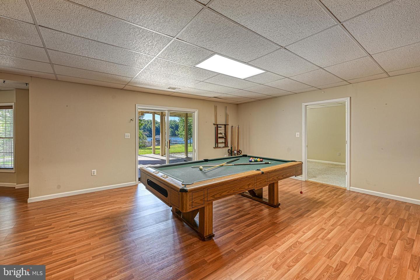 401 Laurelwood Dr
