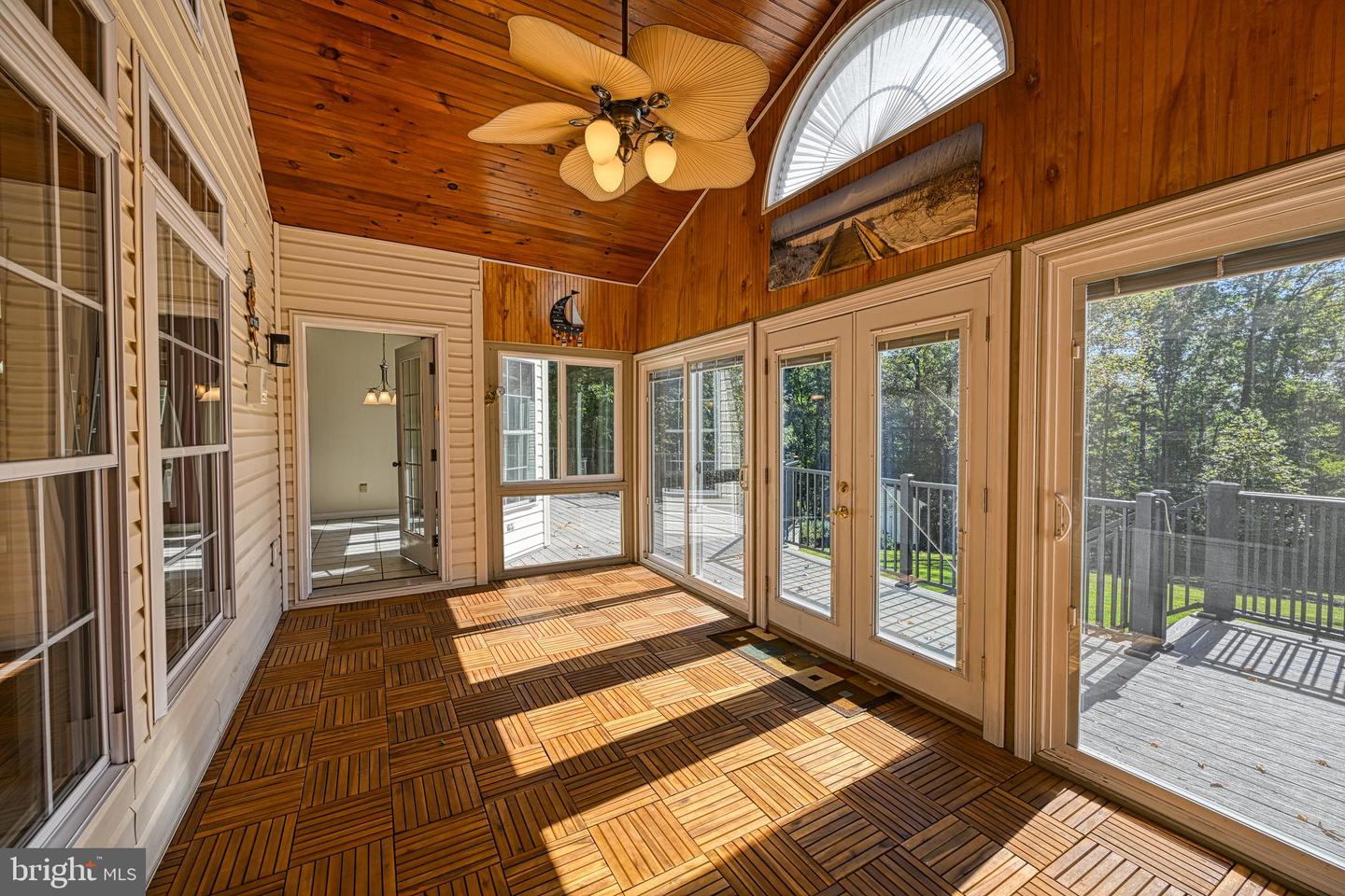 401 Laurelwood Dr